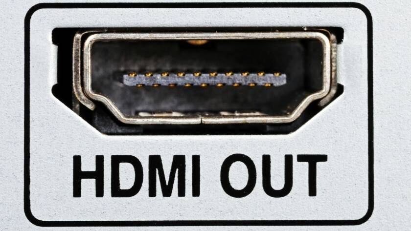 Jak rozpoznać objawy uszkodzenia gniazda HDMI w konsolach PlayStation i Xbox?