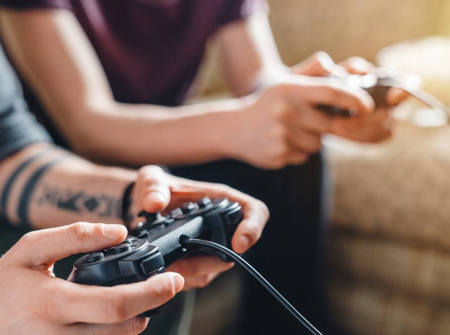 Czy tani kabel HDMI może uszkodzić konsolę